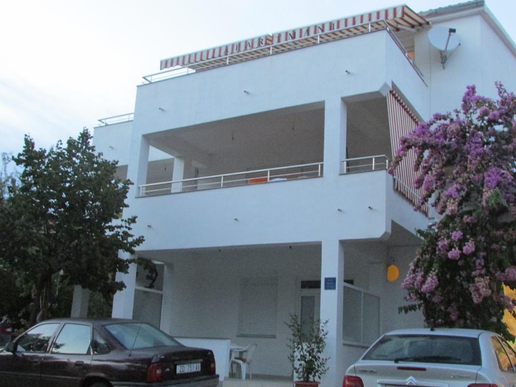 Apartmani I Sobe Grga Starigrad Paklenica Room photo